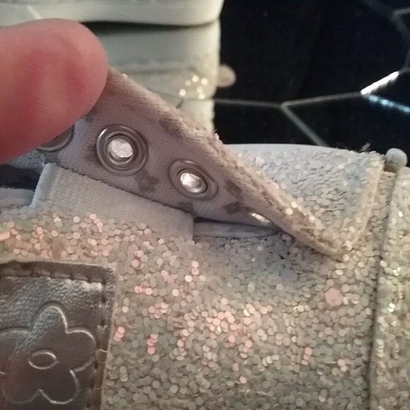 Sparkle Sneakers - Picture 9 of 12